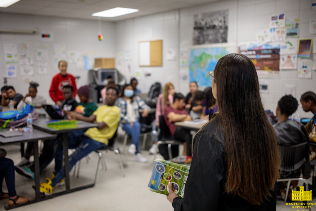 Jessica Marquez talks to immigrant students about agricultural education options at Kentucky State.